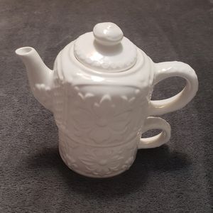 Vintage 3 piece Decorative Stacking Teacup & Teapot Combo ~ Tea for One